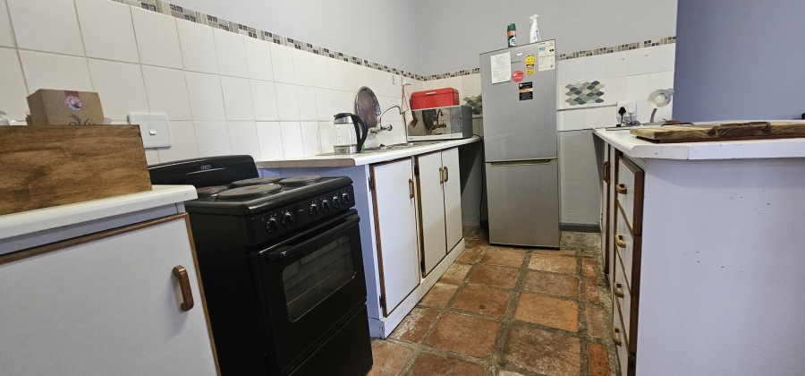 1 Bedroom Property for Sale in Middedorp Western Cape